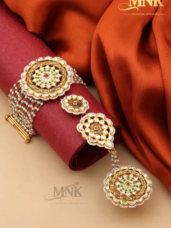 Sovereign Medallion Gold Bracelet