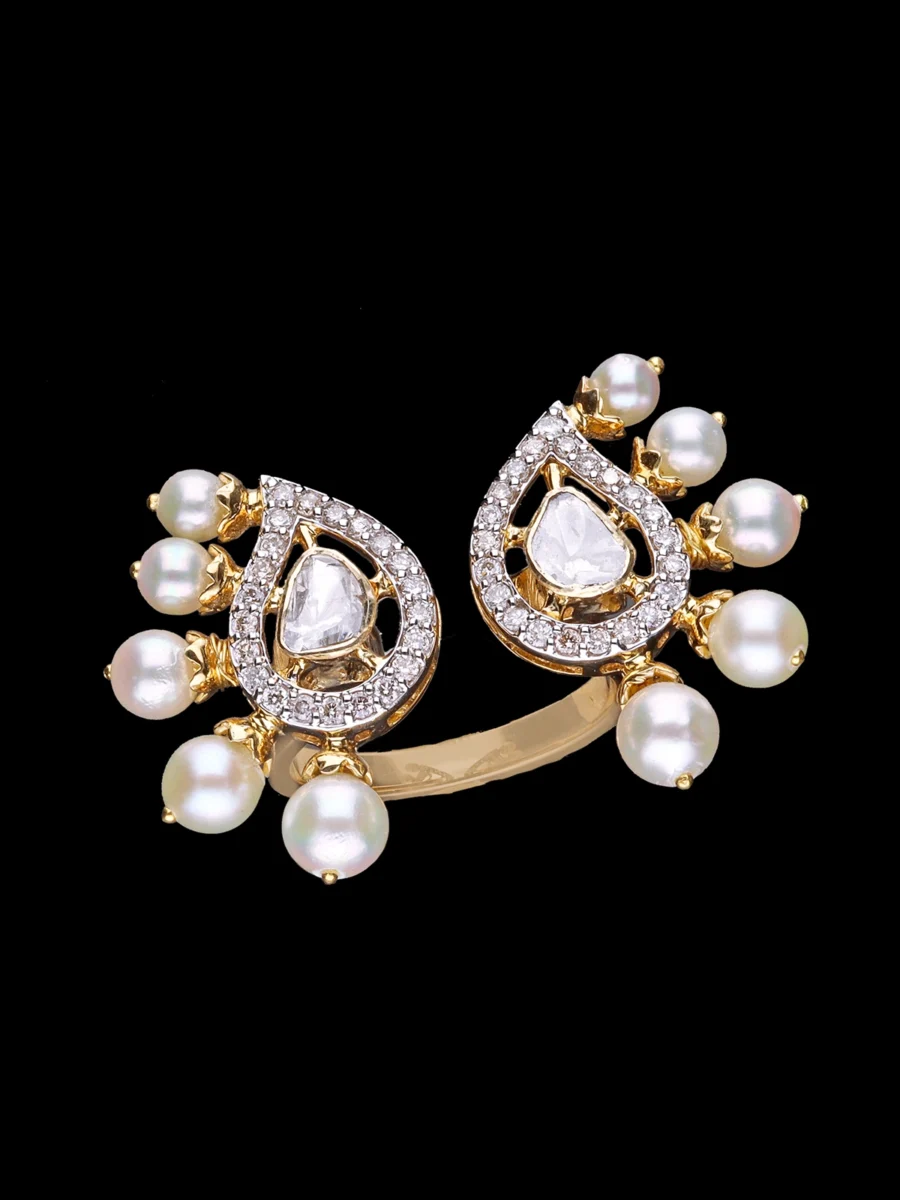 Noble Teardrop Pearl Ring